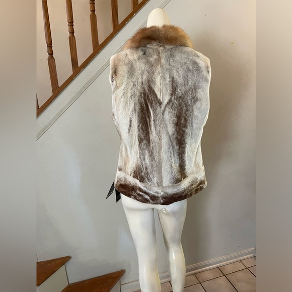 Russian Sable Fur Iceberg Sheared Mink Fur Vest With Russian Sable Collar NWT - Picture 3 of 10